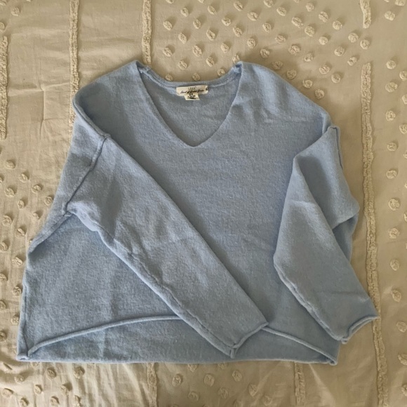 H&M Light Blue Sweater - Picture 3 of 4